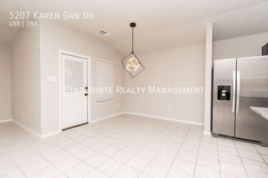 5207 Karen Green Dr - Photo 6 of 22