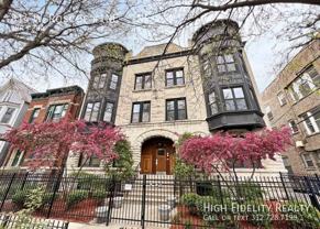 814 W Roscoe St #1NE - Photo 1 of 1