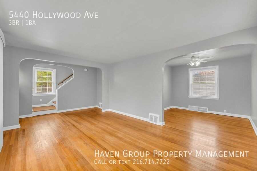 5440 Hollywood Ave - Photo 5 of 25
