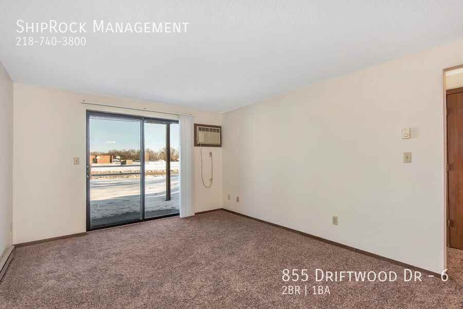 855 Driftwood Dr #6 - Photo 7 of 13