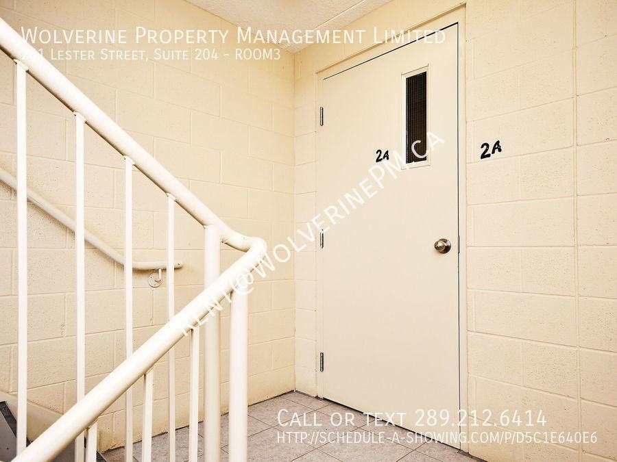 261 Lester St #3 - Photo 4 of 35