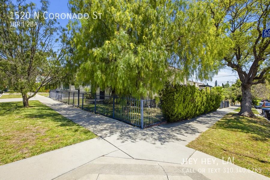 1520 N Coronado St - Photo 2 of 21