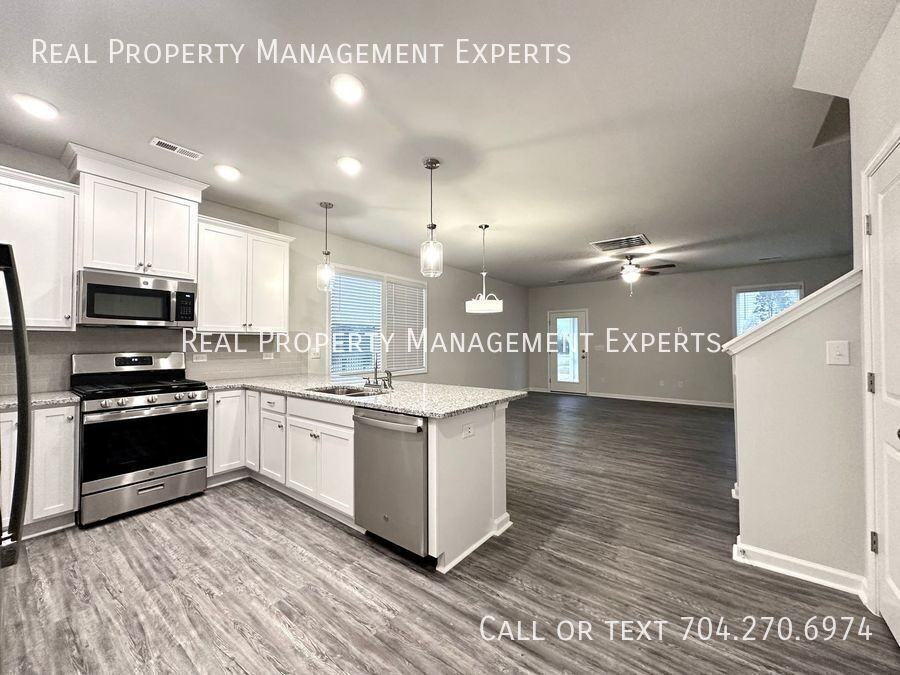 8197 Mccormick St - Photo 6 of 22