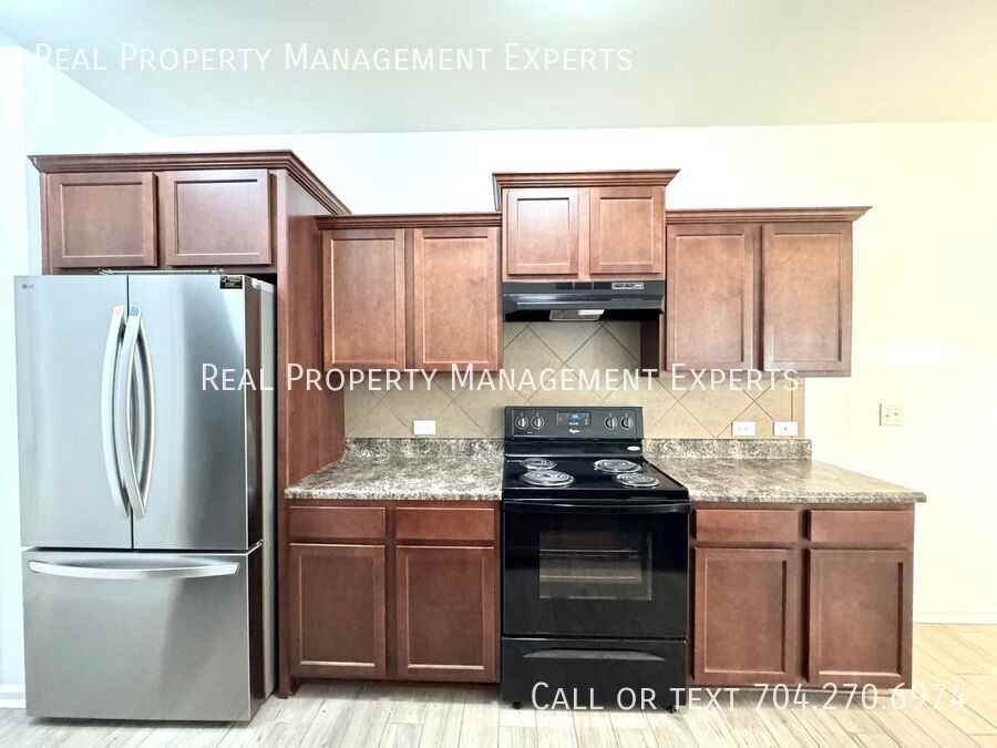 9851 Hanberry Blvd - Photo 5 of 22
