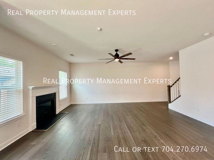135 Beacon Dr #C - Photo 5 of 13