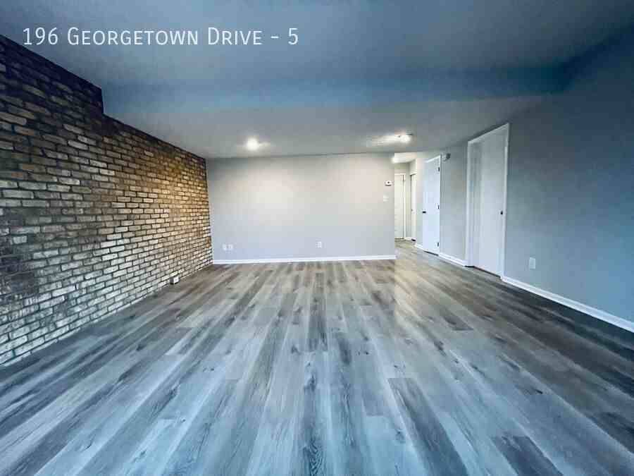 196 Georgetown Dr #5 - Photo 7 of 21