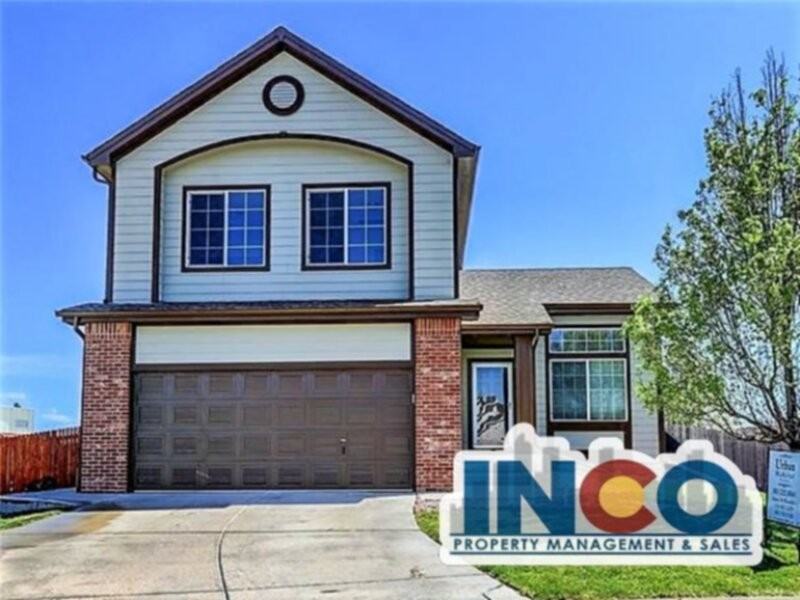 15576 Olmsted Pl - Photo 4 of 28