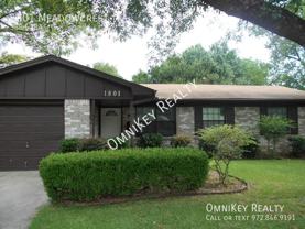 1801 Meadowcrest Dr - Photo 1 of 1