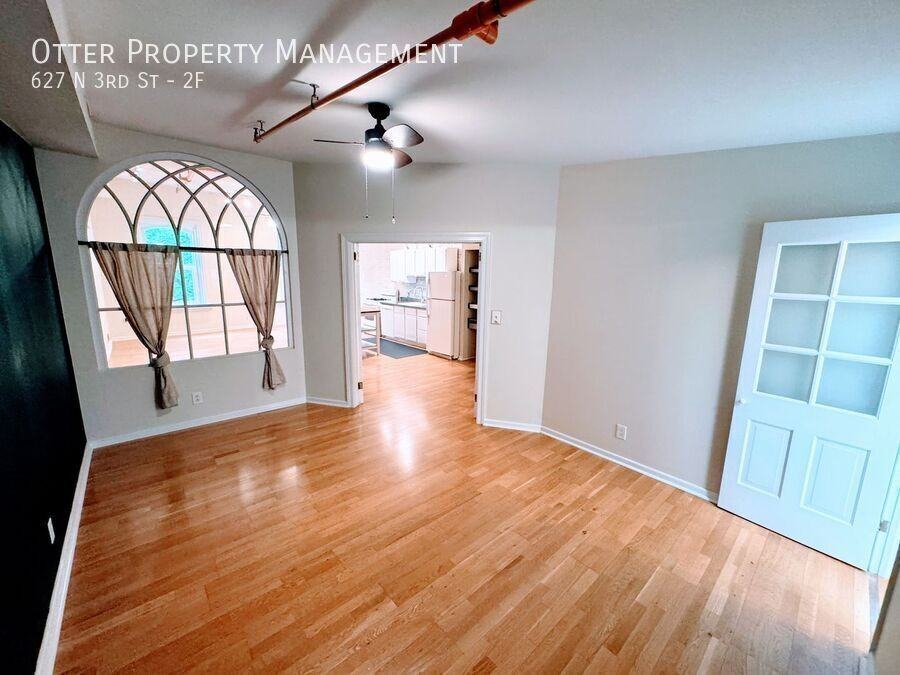 627 N 3rd St #2F - Photo 7 of 37