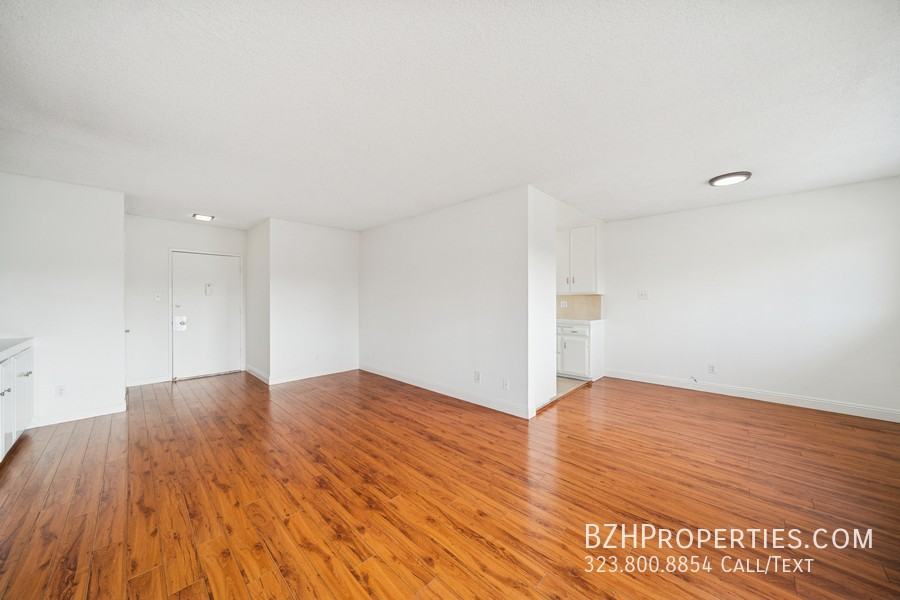 1050 S Wooster St #3C - Photo 6 of 20