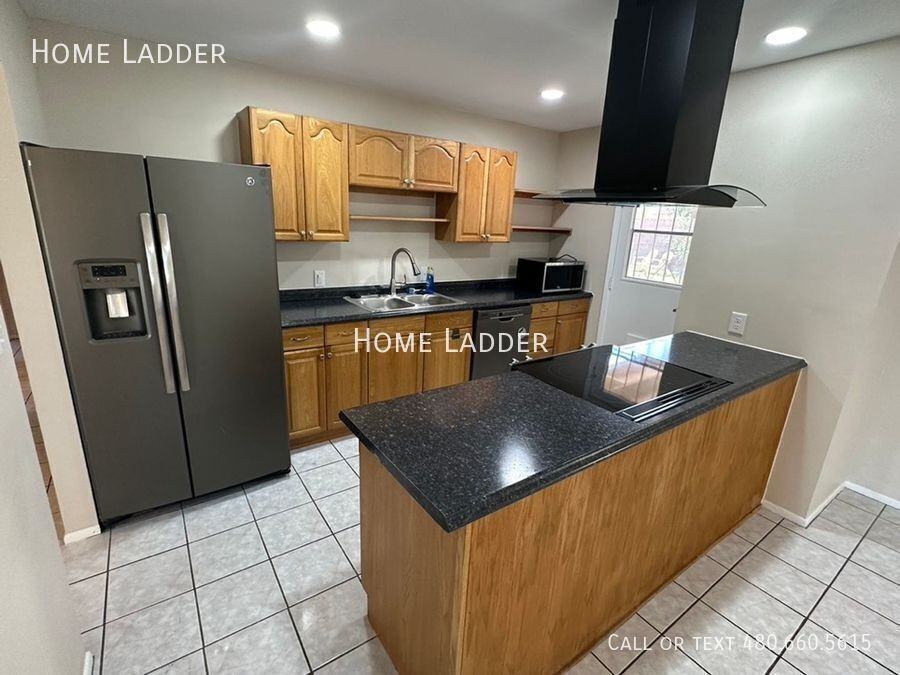 1901 E Palmcroft Dr - Photo 5 of 25