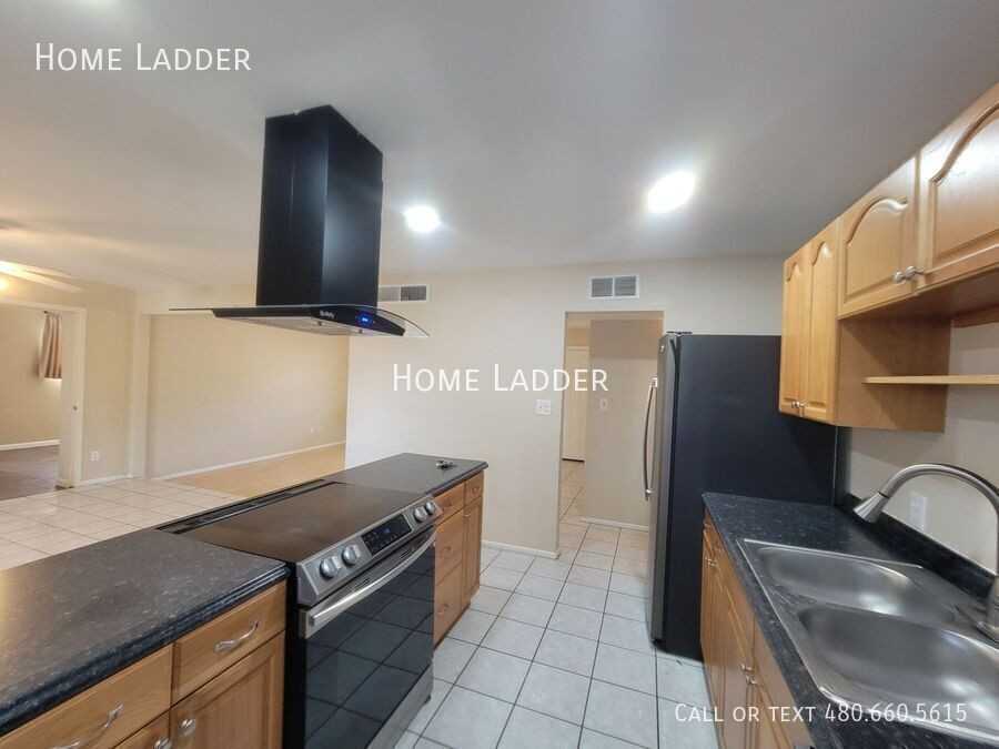 1901 E Palmcroft Dr - Photo 6 of 25