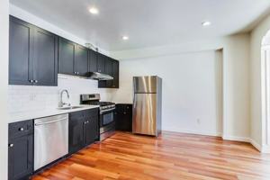 featured image of 169 Fair Oaks St #01