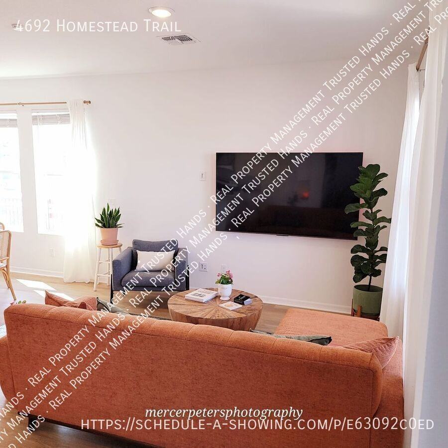 4692 Homestead Trl - Photo 4 of 21