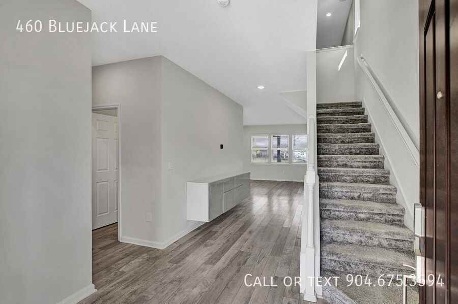 460 Bluejack Ln - Photo 5 of 33