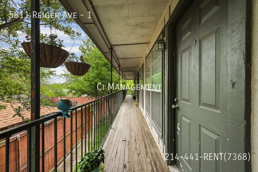 5811 Reiger Ave #1 - Photo 4 of 17
