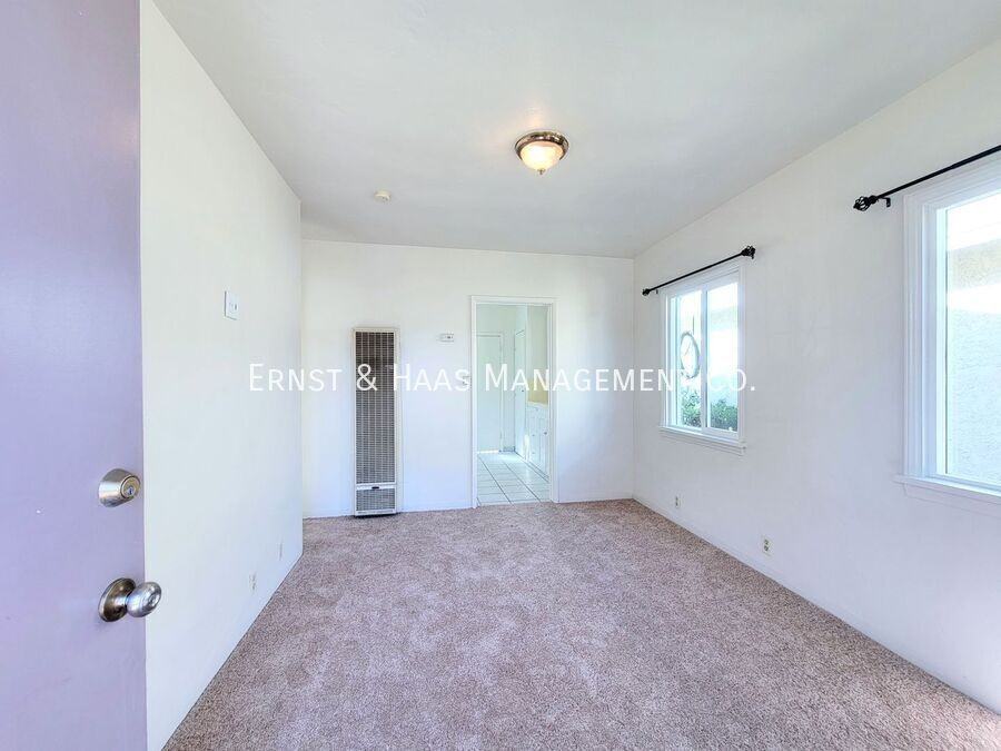 3031 E 65th St - Photo 3 of 10