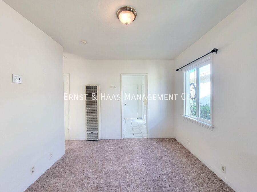 3031 E 65th St - Photo 4 of 10