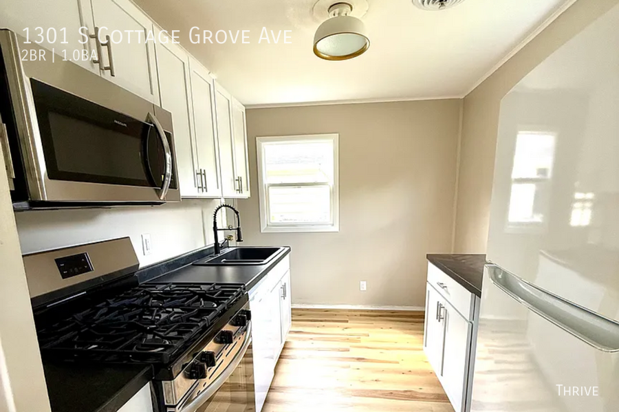 1301 S Cottage Grove Ave - Photo 4 of 10