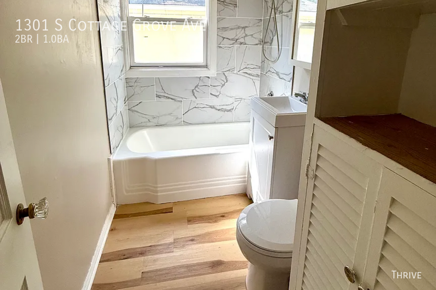 1301 S Cottage Grove Ave - Photo 7 of 10