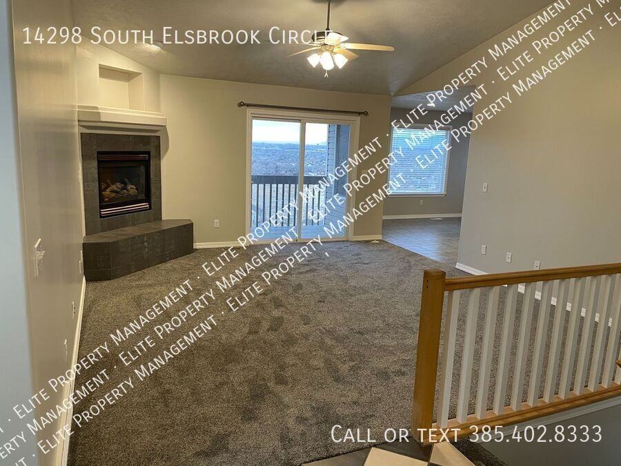 14298 S Elsbrook Cir - Photo 7 of 15