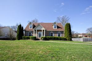 featured image of 3927 Stella Dr
