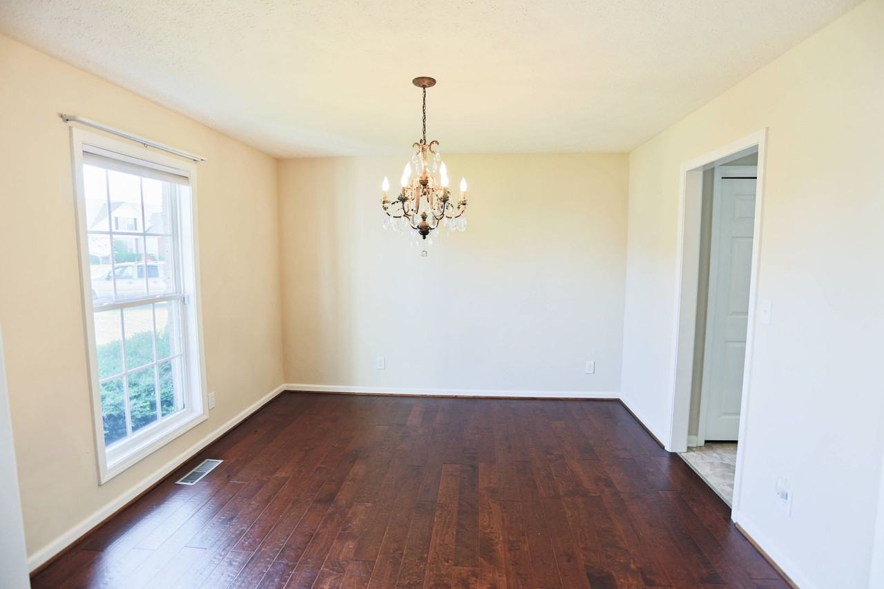 3927 Stella Dr - Photo 5 of 23