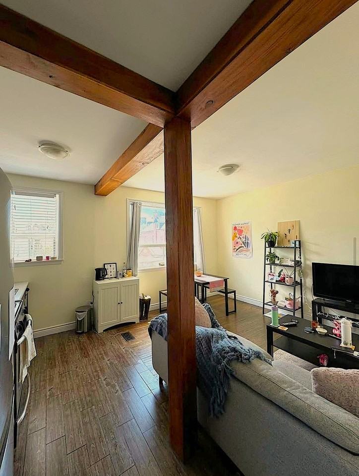 720 Richmond Street West - Photo 6 of 15
