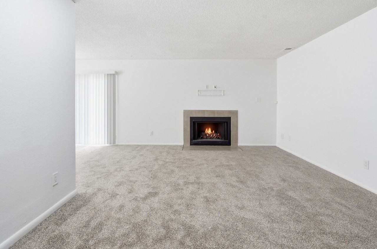 12450 E Cornell Ave #103 - Photo 4 of 31