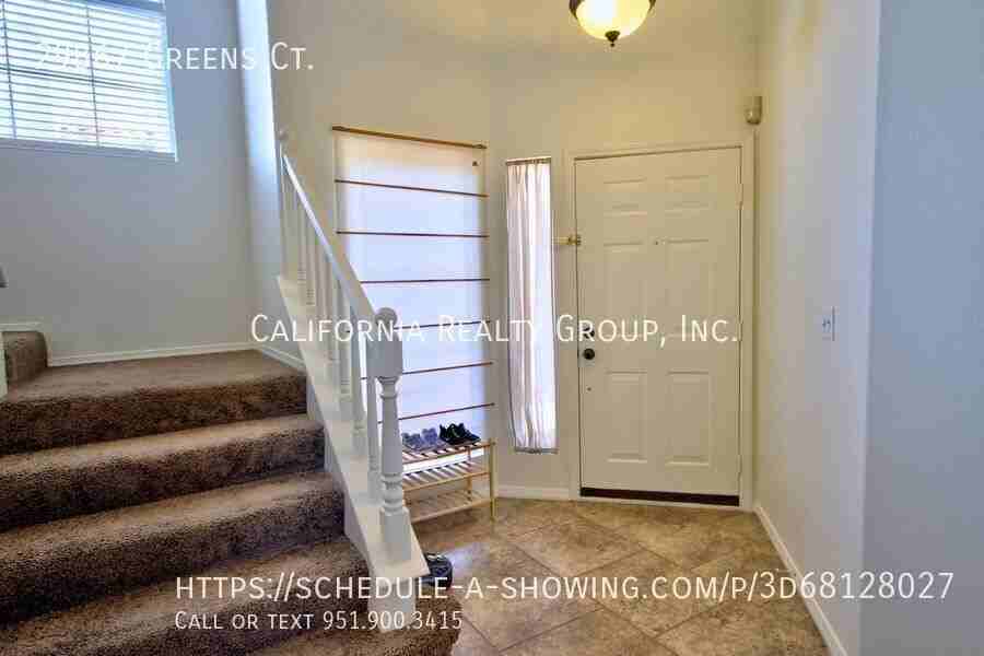 29867 Greens Ct - Photo 4 of 25