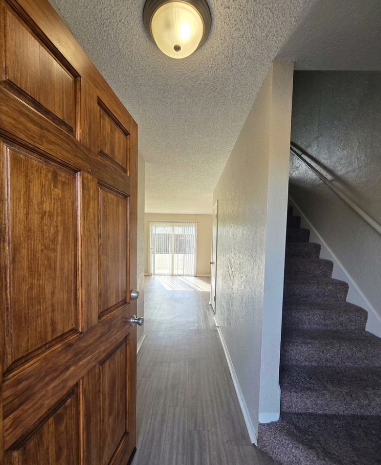 1300 Crown Point Ave #15 - Photo 2 of 7