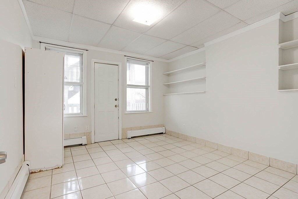 156 Bennington St Apt 2 - Photo 7 of 9