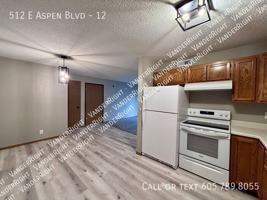 featured image of 512 E Aspen Blvd #12