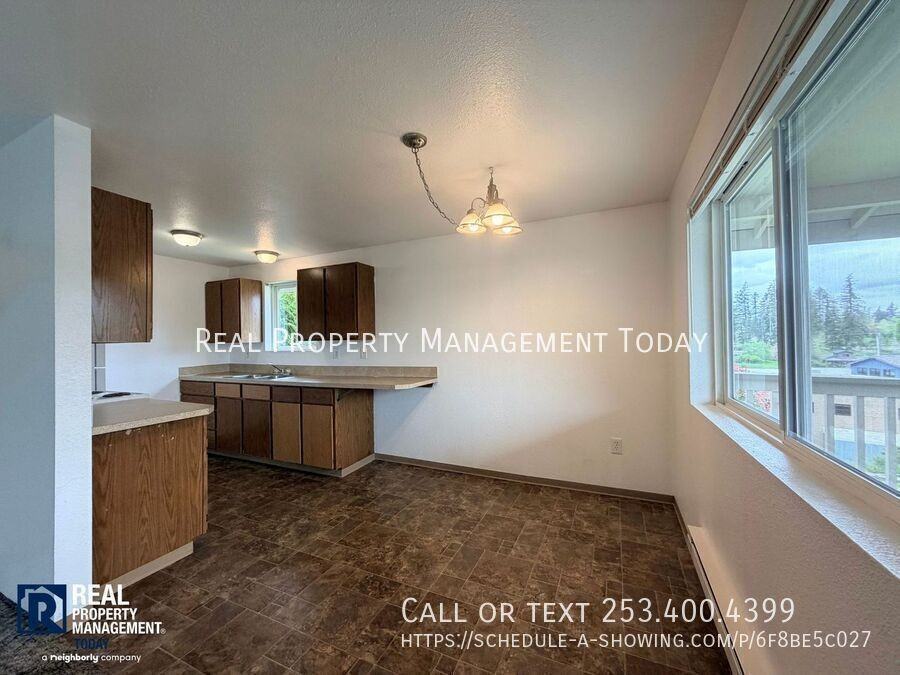 9002 154th Avenue Ct Nw #6 - Photo 5 of 15
