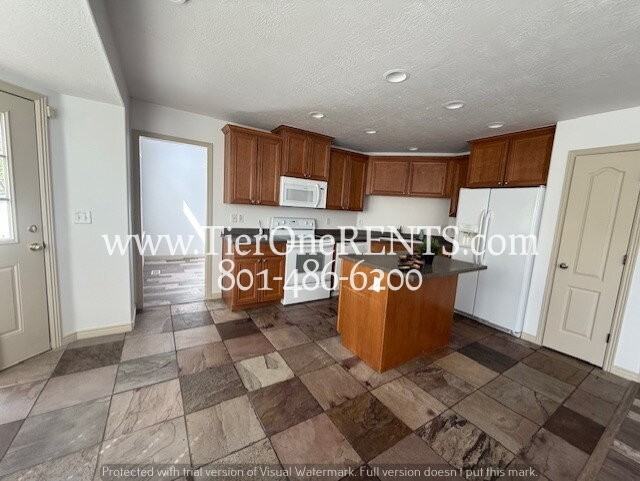 1952 E Meadow Downs Way - Photo 7 of 23