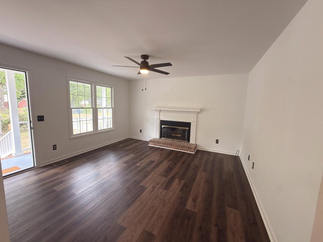 3816 Homestead St - Photo 5 of 36