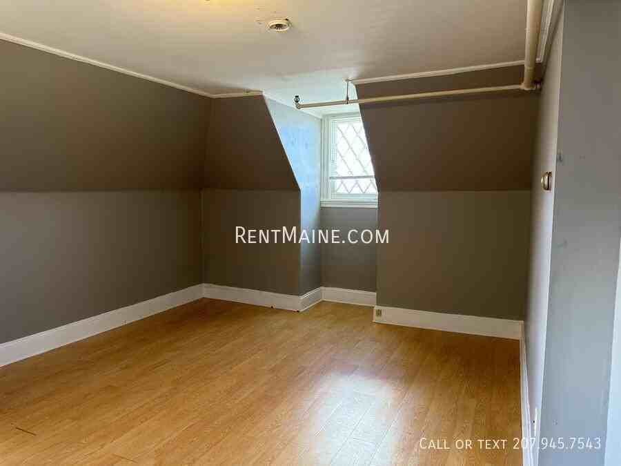 145 Union St #16 - Photo 4 of 10