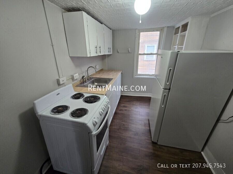46 Second St #2 - Photo 3 of 7