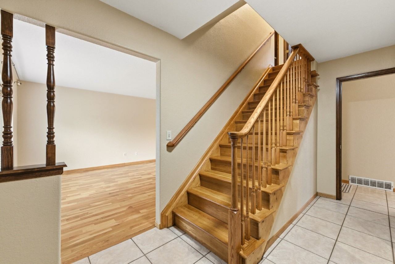 13995 E Idaho Pl - Photo 4 of 32