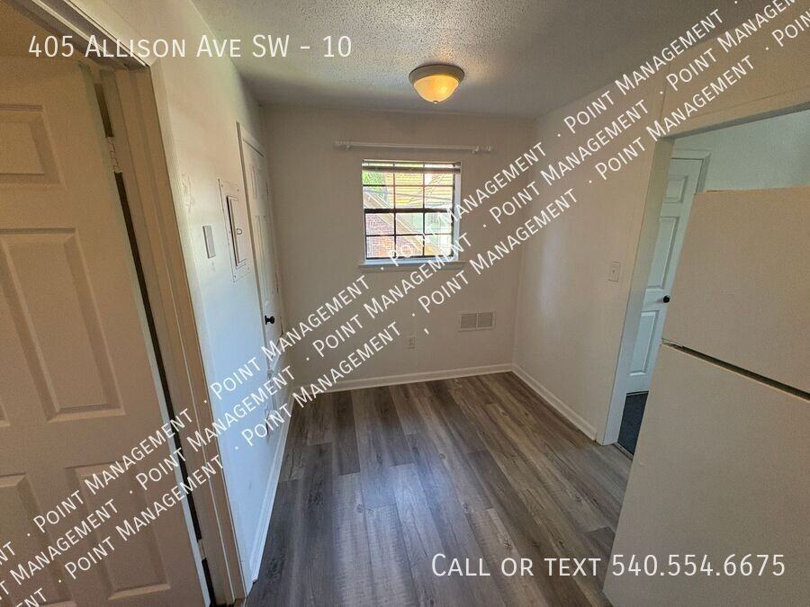 405 Allison Ave Sw #10 - Photo 3 of 6