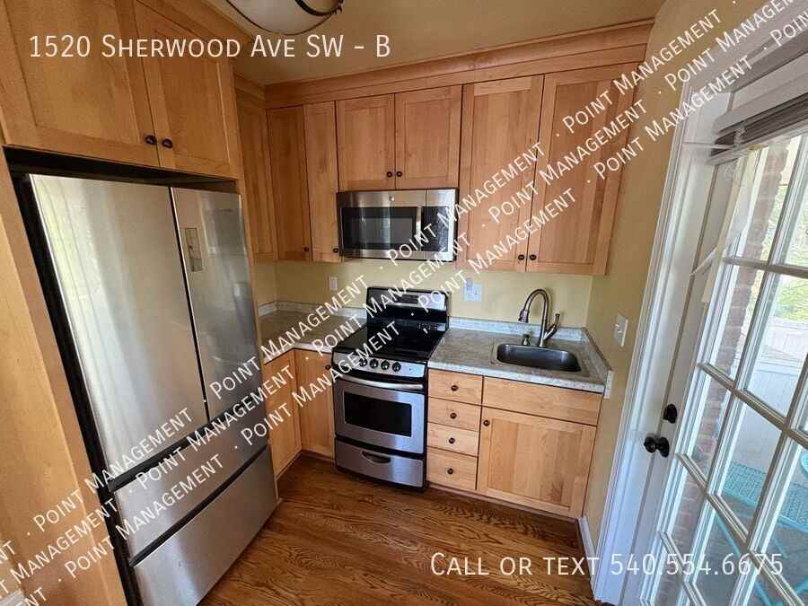 1520 Sherwood Ave Sw #B - Photo 7 of 8