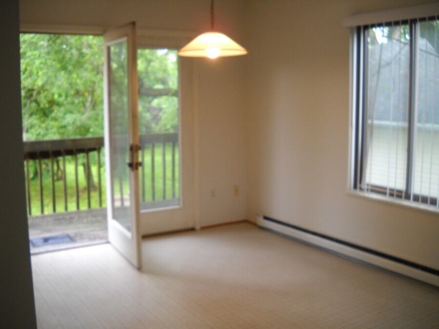755 N Maple Rd #755 - Photo 2 of 4