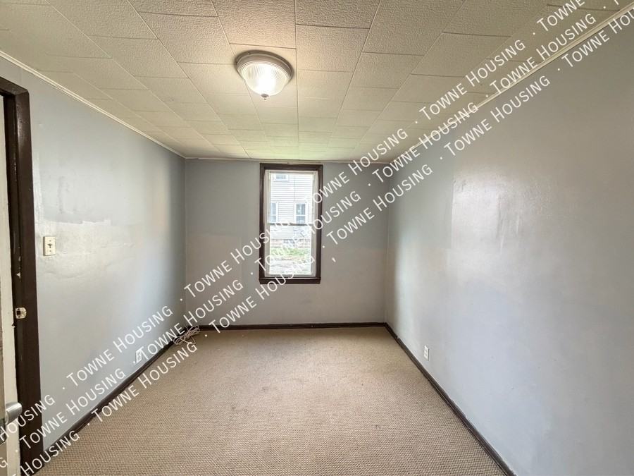 111 Southside Pkwy - Photo 3 of 9