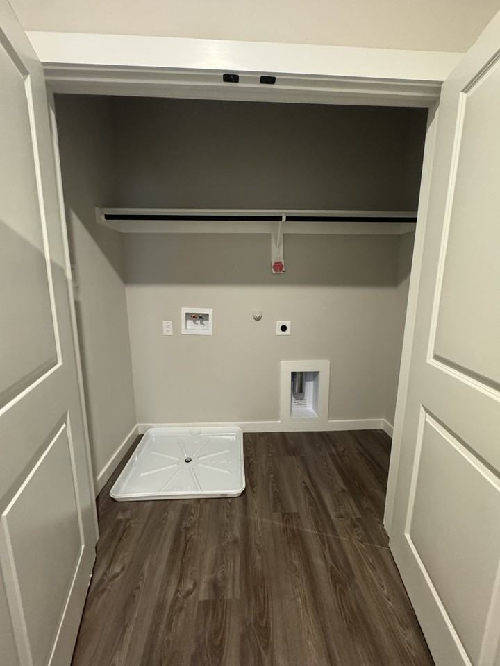 1622 Governors Blvd #1 - Photo 6 of 19