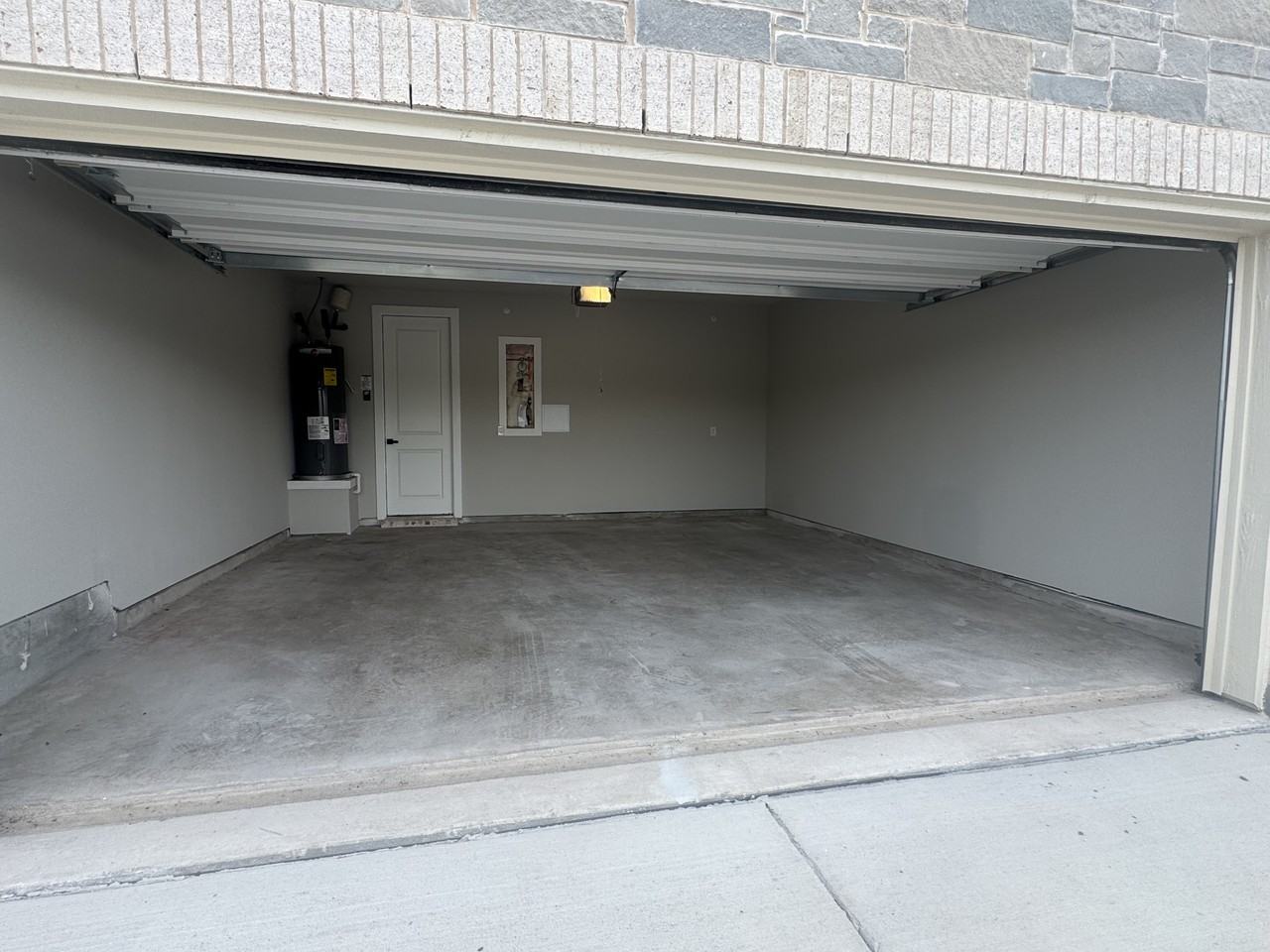 1622 Governors Blvd #1 - Photo 7 of 19