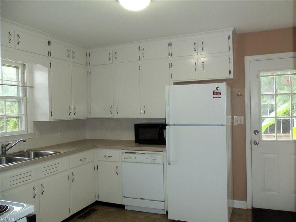 4224 Robinhood Rd #NA - Photo 6 of 10