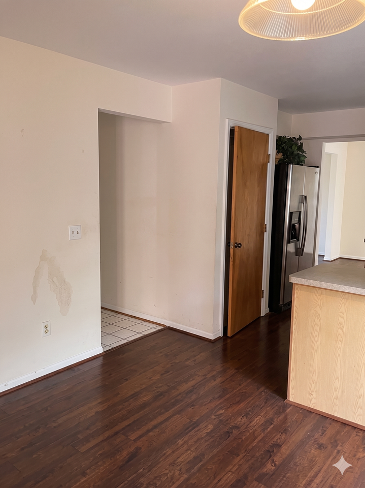 3217 Pine Bluff Ct #NA - Photo 6 of 12