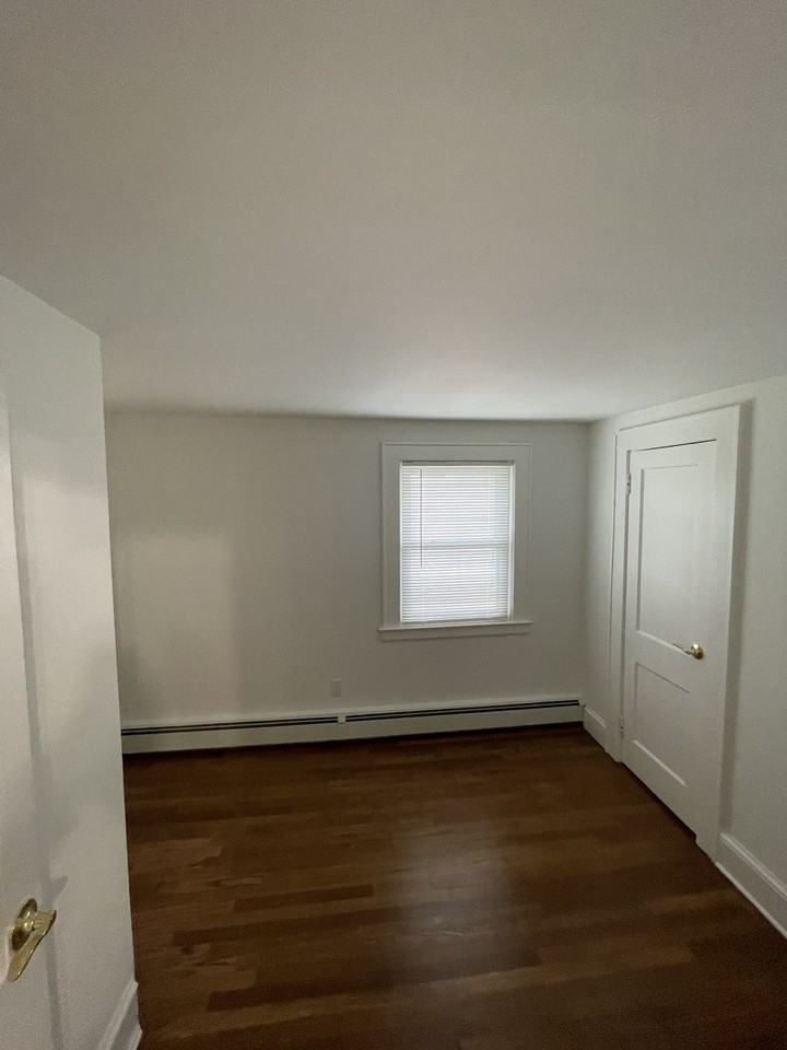 3 Grandview Ave #2 - Photo 7 of 7