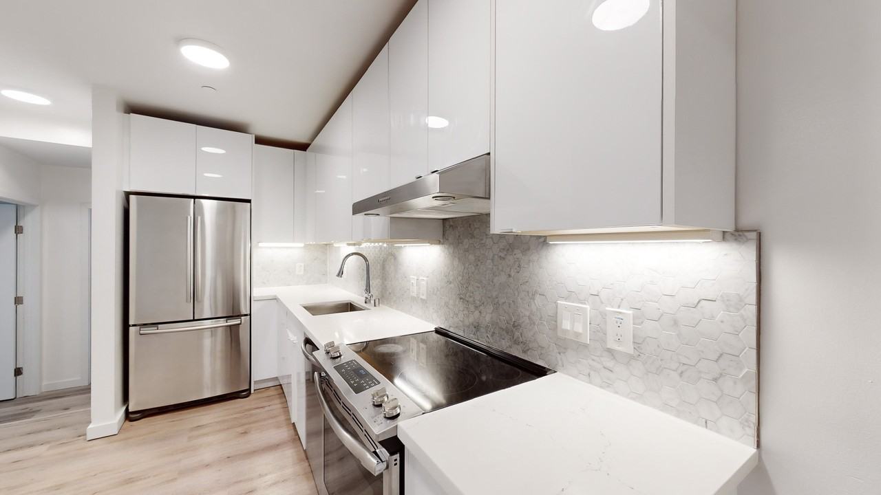 275 Grattan St #11 - Photo 2 of 21