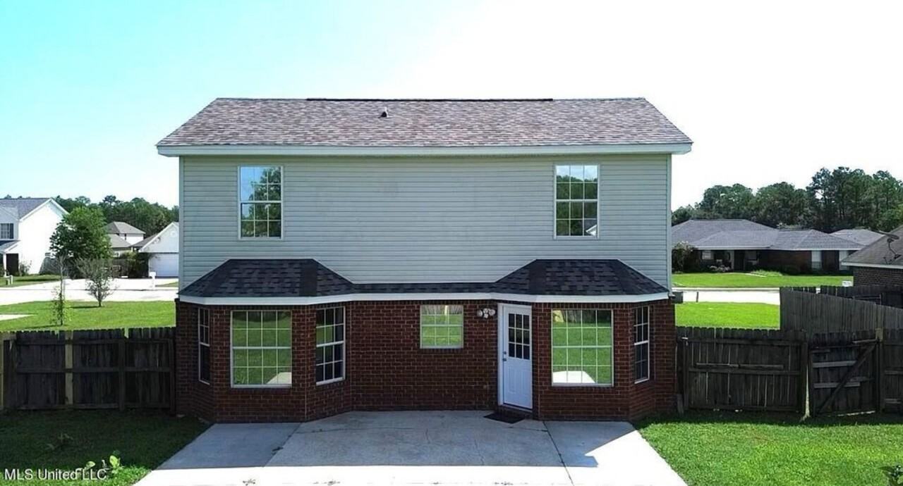 14031 Seymour Dr #NA - Photo 2 of 18